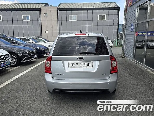 KIA CARENS 2008 — 110 500 км, серебристо-серый, Корея — под ключ — фото 5