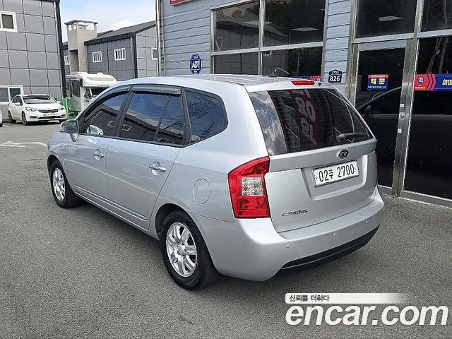 KIA CARENS 2008 — 110 500 км, серебристо-серый, Корея — под ключ — фото 6
