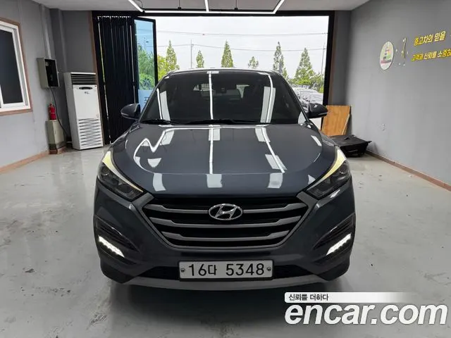 HYUNDAI TUCSON 2018 — 70 536 км, Корея — под ключ — фото 3