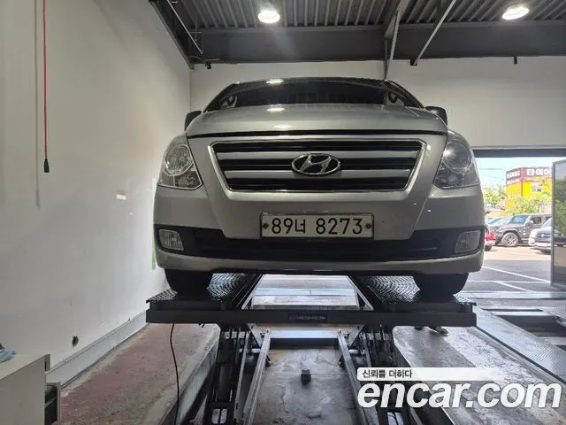 HYUNDAI GRAND STAREX 2017