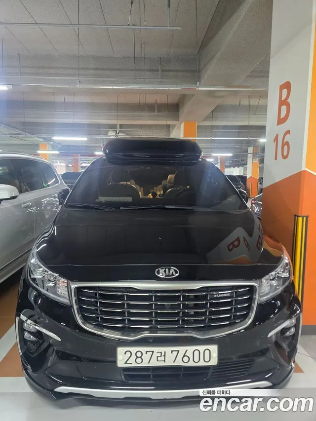 KIA CARNIVAL 2019