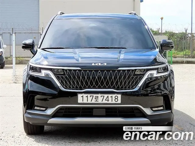 KIA CARNIVAL 2023