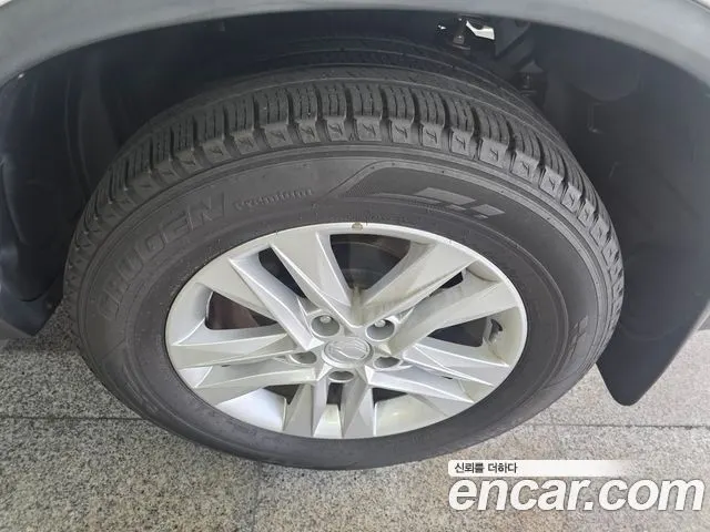 KGM REXTON SPORTS 2019 — 143 000 км, белый, Корея — под ключ — фото 9