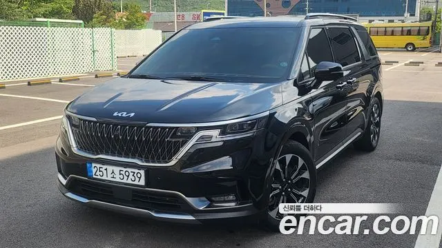 KIA CARNIVAL 2023