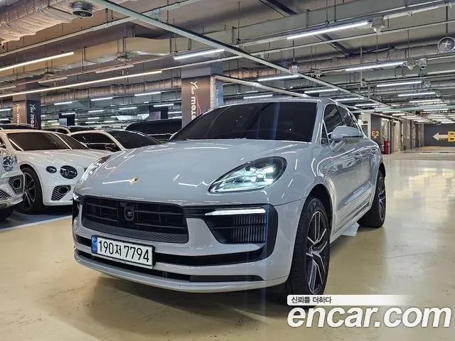 PORSCHE MACAN 2023 — 41 200 км, серебристо-серый, Корея — под ключ — фото 1