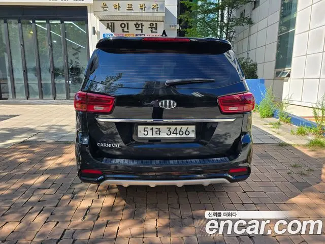 KIA CARNIVAL 2019 — 102 000 км, чёрный, Корея — под ключ — фото 4