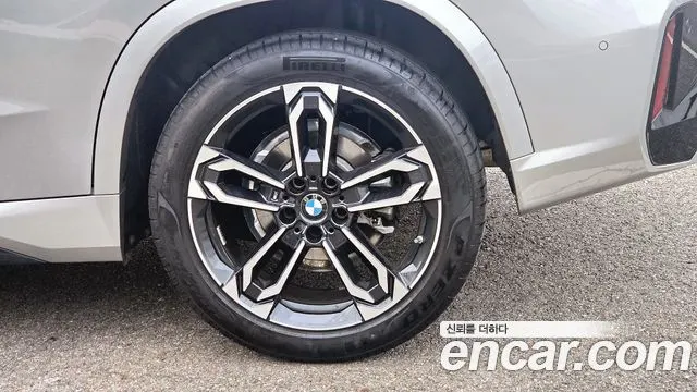 BMW X1 2023 — 21 000 км, серебристо-серый, Корея — под ключ — фото 5