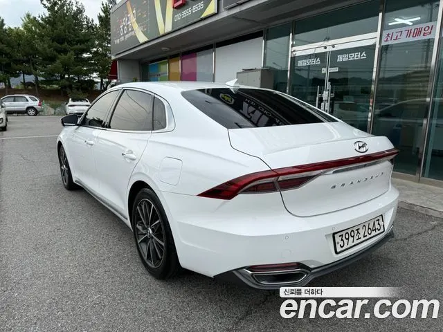 HYUNDAI GRANDEUR HYBRID 2020 — 96 681 км, белый, Корея — под ключ — фото 4