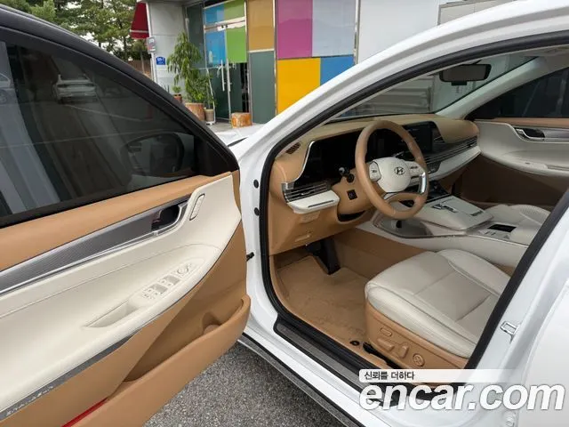 HYUNDAI GRANDEUR HYBRID 2020 — 96 681 км, белый, Корея — под ключ — фото 10