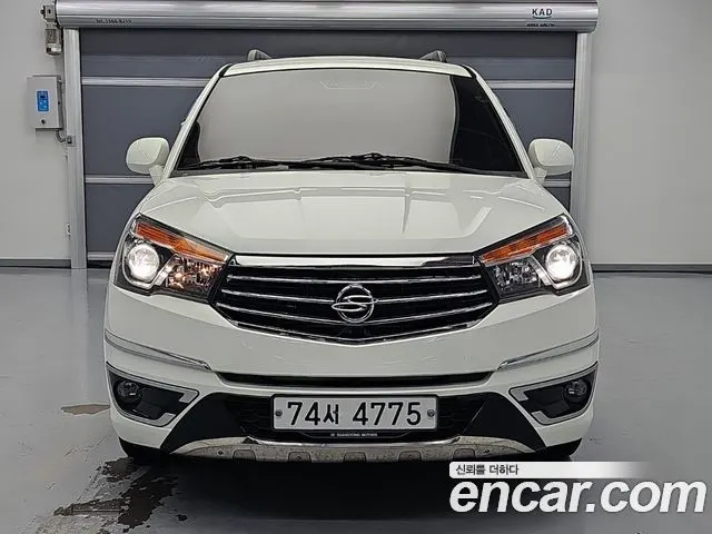 KGM KORANDO TURISMO 2017 — 110 166 км, белый, Корея — под ключ — фото 2