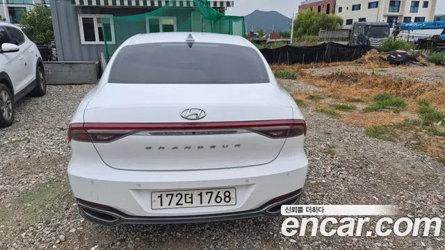 HYUNDAI GRANDEUR 2021 — 97 000 км, белый, Корея — под ключ — фото 4