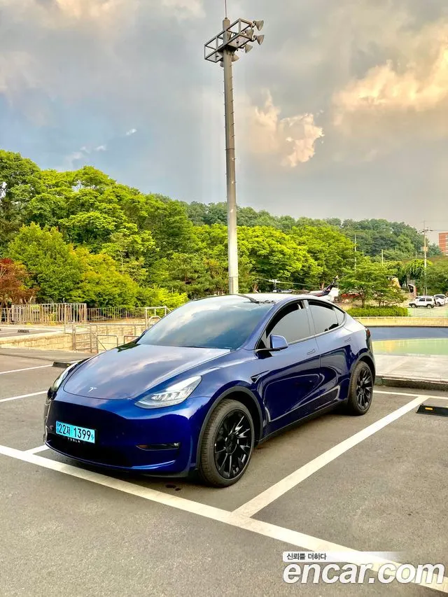 TESLA MODEL Y 2021 — 102 456 км, синий, Корея — под ключ — фото 6