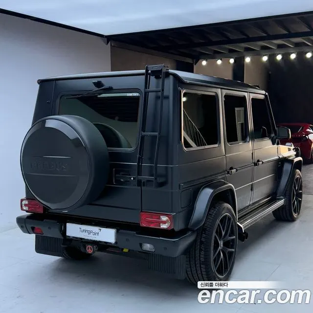 MERCEDES-BENZ G-CLASS W463 2016 — 43 000 км, чёрный, Корея — под ключ — фото 2