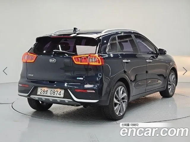 KIA NIRO 2017 — 48 930 км, синий, Корея — под ключ — фото 4