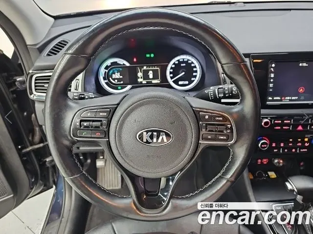 KIA NIRO 2017 — 48 930 км, синий, Корея — под ключ — фото 9