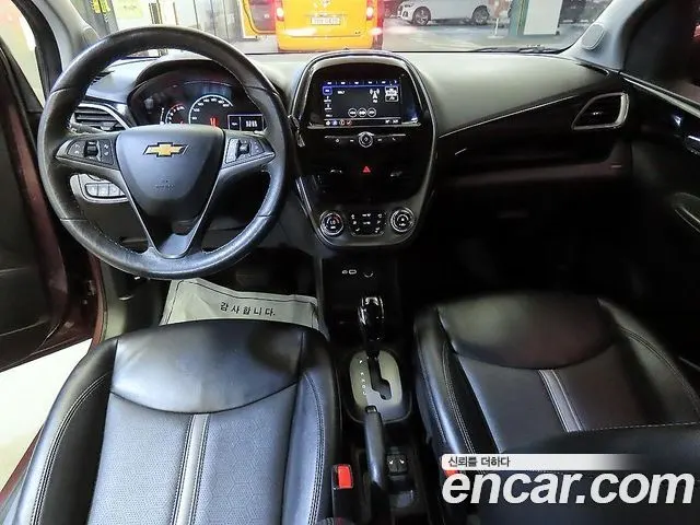 CHEVROLET SPARK 2019 — 30 470 км, бордовый, Корея — под ключ — фото 10