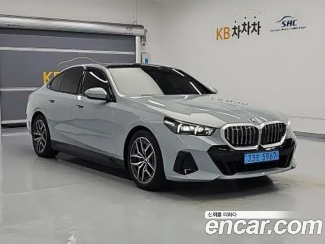 BMW I5 2026 — 10 800 км, серебристо-серый, Корея — под ключ — фото 4