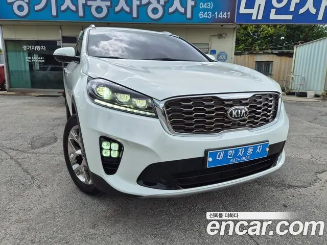 KIA SORENTO 2020 — 81 000 км, белый, Корея — под ключ — фото 1