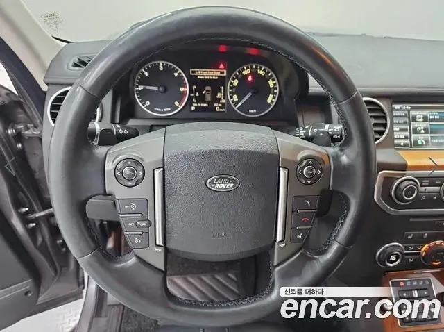 LAND ROVER DISCOVERY 4 2014 — 194 211 км, серебристо-серый, Корея — под ключ — фото 9