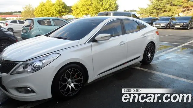 HYUNDAI GRANDEUR HG 2011