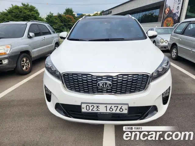 KIA SORENTO 2019 — 159 000 км, белый, Корея — под ключ — фото 2