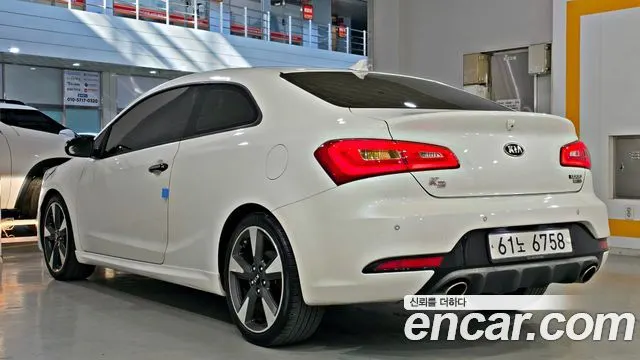 KIA K3 COUPE 2014 — 152 306 км, белый, Корея — под ключ — фото 4