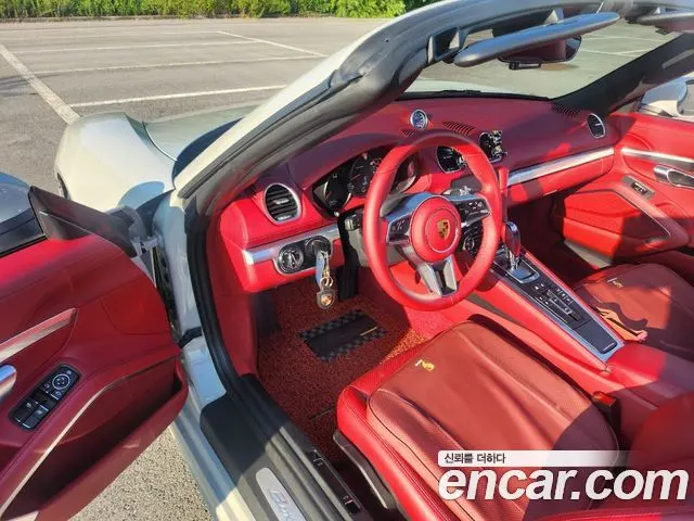PORSCHE 718 BOXSTER 2021 — 15 300 км, серебристый, Корея — под ключ — фото 8