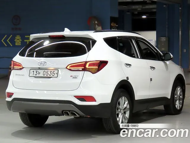 HYUNDAI SANTA FE 2016 — 205 728 км, белый, Корея — под ключ — фото 4