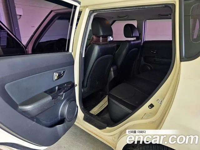 KIA SOUL 2010 — 238 800 км, белый-перламутр, Корея — под ключ — фото 9