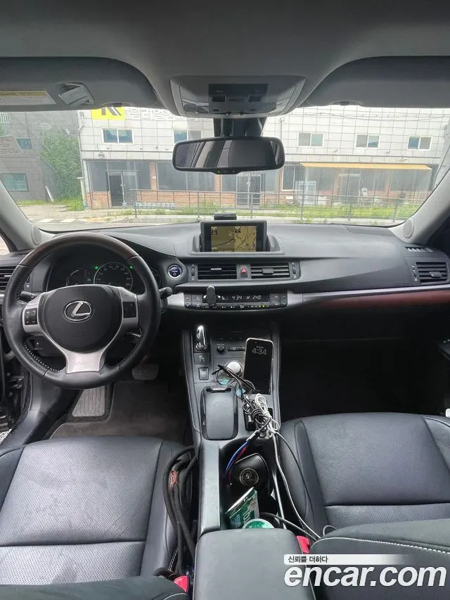 LEXUS CT200H 2012 — 159 000 км, чёрный, Корея — под ключ — фото 7