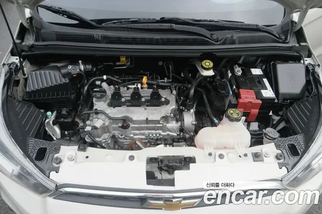 CHEVROLET SPARK 2016 — 96 617 км, белый-перламутр, Корея — под ключ — фото 6