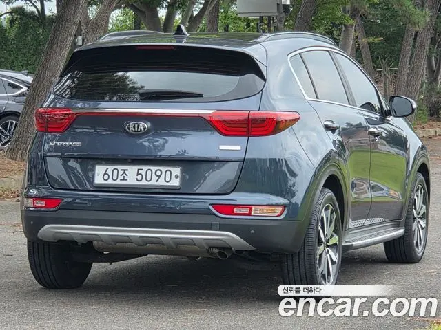 KIA SPORTAGE 2017 — 131 000 км, синий, Корея — под ключ — фото 4