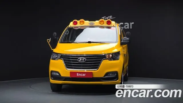 HYUNDAI GRAND STAREX 2019 — 86 957 км, жёлтый, Корея — под ключ — фото 3