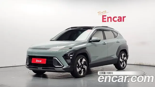 HYUNDAI KONA 2027 — 3 224 км, серебристо-серый, Корея — под ключ — фото 1