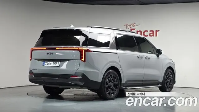 KIA CARNIVAL — из Кореи под ключ
