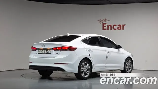 HYUNDAI AVANTE AD 2017
