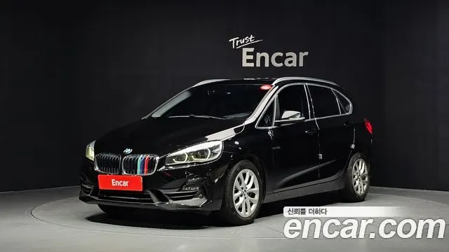 BMW 2 SERIES ACTIVE TOURER 2021 — 145 054 км, чёрный, Корея — под ключ — фото 1