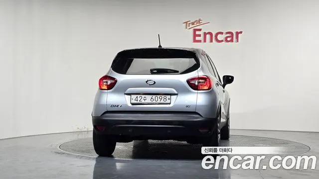 RENAULT KOREA QM3 2014 — 94 995 км, серебристо-серый, Корея — под ключ — фото 4