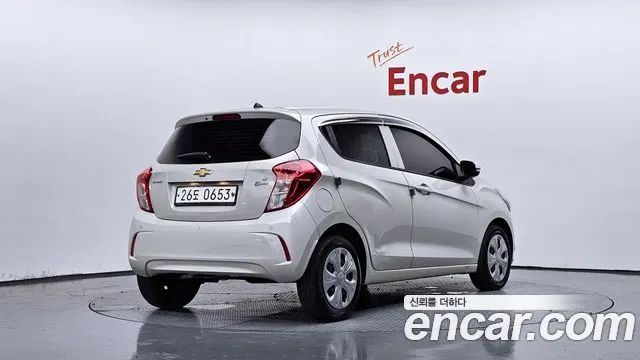 CHEVROLET SPARK 2017 — 111 837 км, белый-перламутр, Корея — под ключ — фото 2
