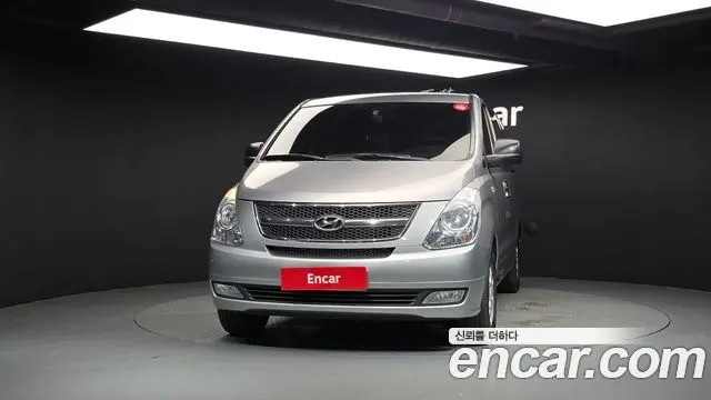 HYUNDAI GRAND STAREX 2014 — 174 230 км, серебристый, Корея — под ключ — фото 3
