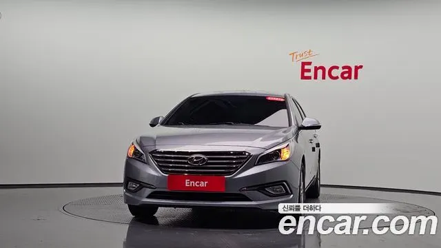 HYUNDAI SONATA 2015 — 158 489 км, серебристо-серый, Корея — под ключ — фото 3
