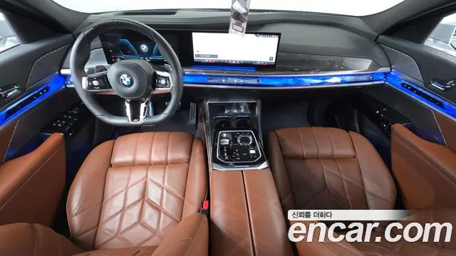 BMW 7 SERIES 2024 — 71 584 км, светло-серебристый, Корея — под ключ — фото 7