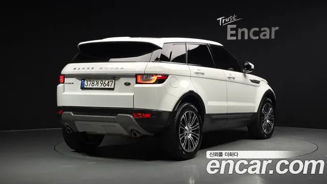 LAND ROVER RANGE ROVER EVOQUE 2017 — 77 147 км, белый, Корея — под ключ — фото 2