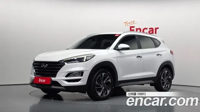 HYUNDAI TUCSON 2019 — 137 746 км, белый, Корея — под ключ — фото 1