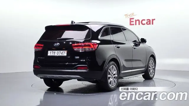 KIA SORENTO 2016 — 130 181 км, чёрный, Корея — под ключ — фото 1