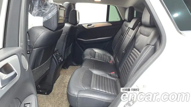 MERCEDES-BENZ GLE-CLASS W166 2017 — 77 780 км, белый, Корея — под ключ — фото 11