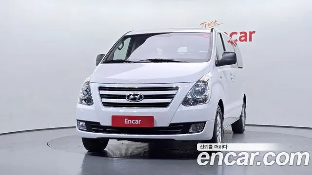 HYUNDAI GRAND STAREX 2018 — 143 194 км, белый, Корея — под ключ — фото 3