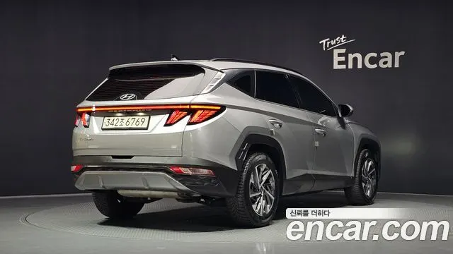 HYUNDAI TUCSON HYBRID 2021 — 88 361 км, серебристо-серый, Корея — под ключ — фото 2