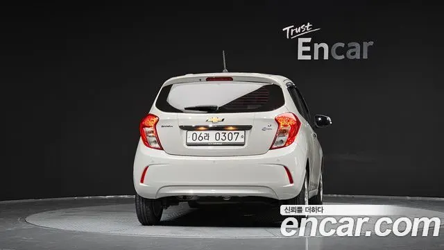 CHEVROLET SPARK 2016 — 117 336 км, белый-перламутр, Корея — под ключ — фото 4