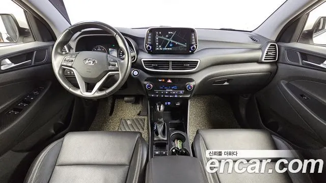 HYUNDAI TUCSON 2019 — 121 358 км, белый, Корея — под ключ — фото 7